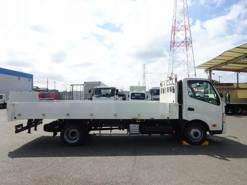 日野 デュトロ 小型 車両重機運搬 ラジコン ウインチの中古トラック画像3