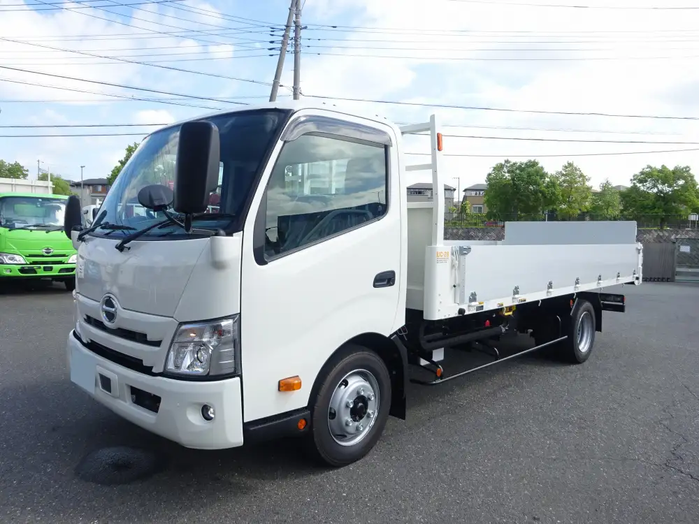 日野 デュトロ 小型 車両重機運搬 ラジコン ウインチ の中古トラック【車両No.173272】