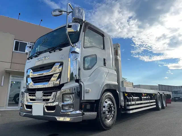 いすゞ ギガ 大型 車両重機運搬 ラジコン ウインチの中古トラック画像1