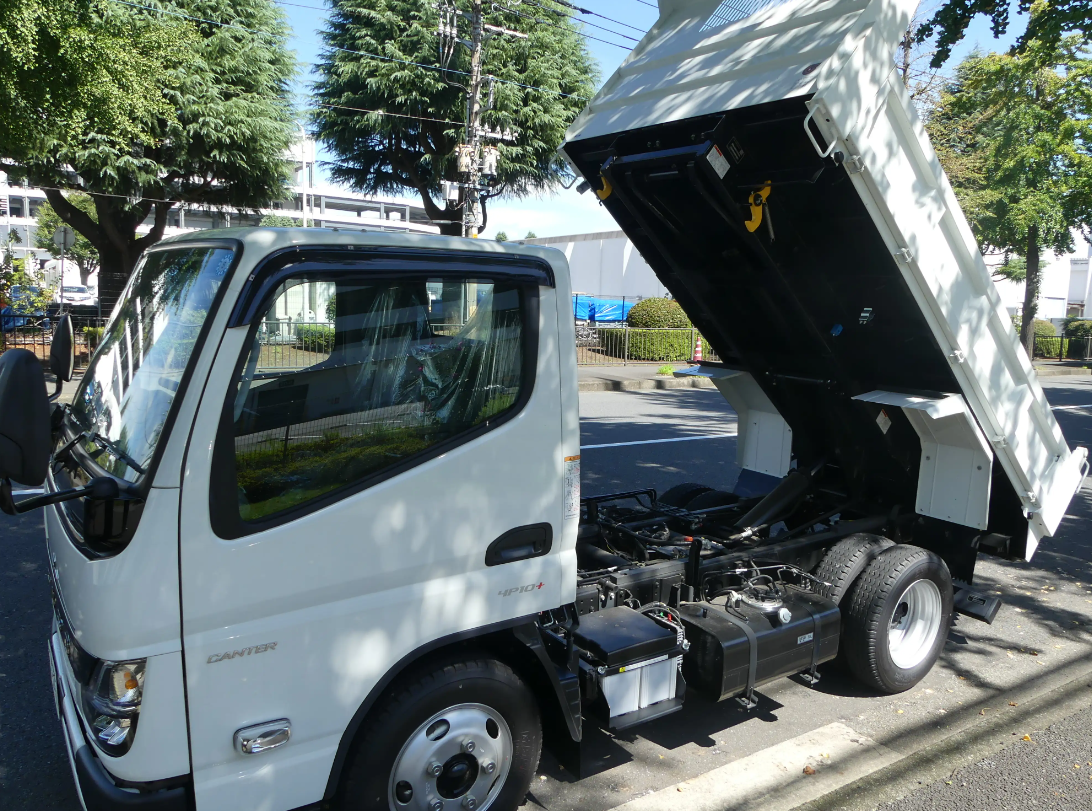 三菱 キャンター 小型 ダンプ ローダー 2RG-FBA60の中古トラック画像5