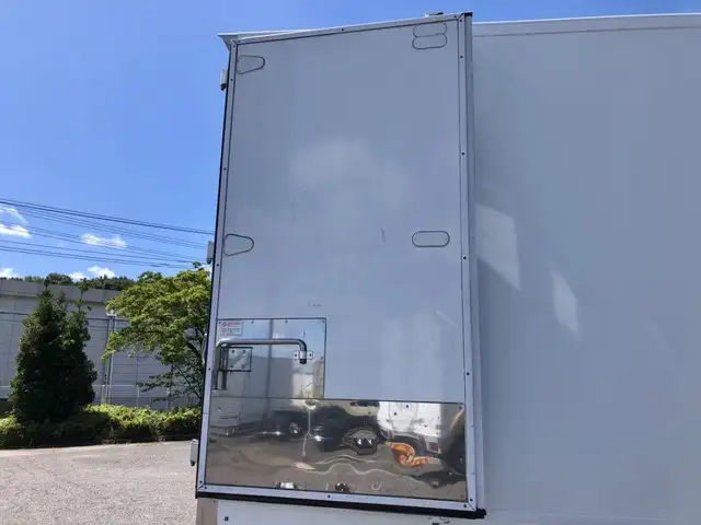 日野 レンジャー 中型/増トン 冷凍冷蔵 低温 床アルミの中古トラック画像5