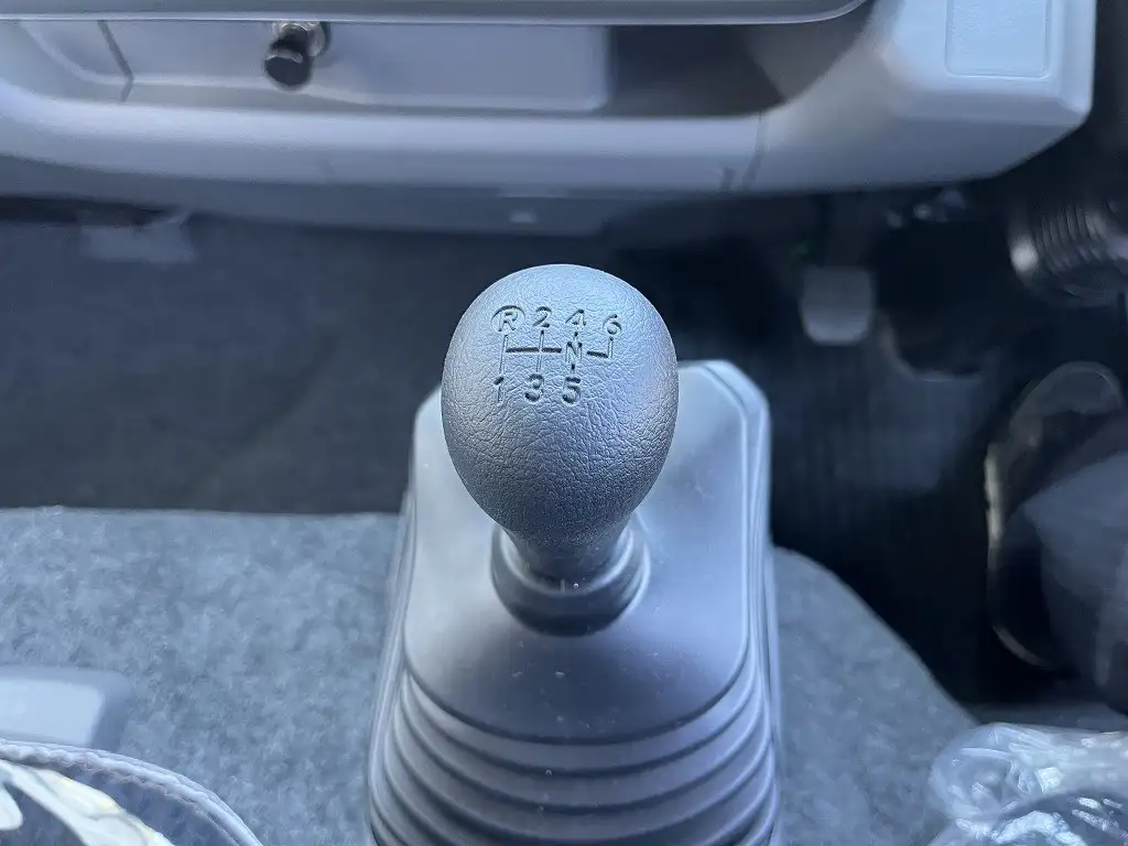 日野 デュトロ 小型 平ボディ 床鉄板 2KG-XZU605Mの中古トラック画像13