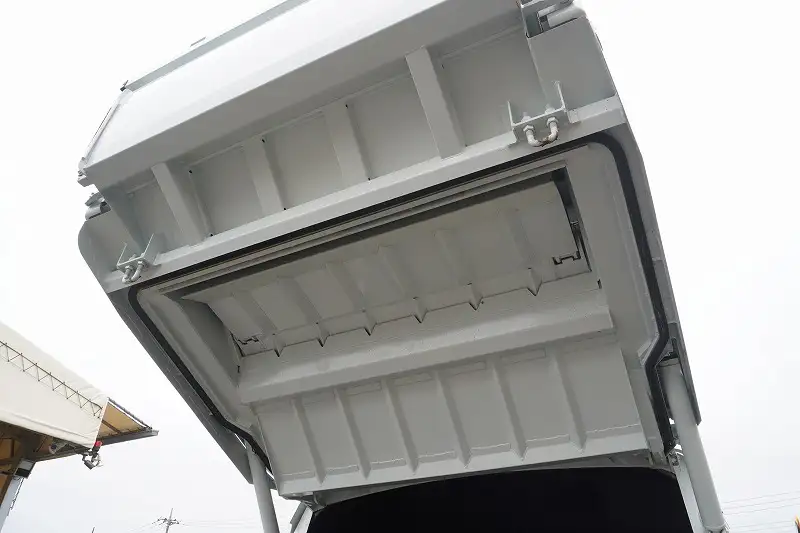 三菱 キャンター 小型 パッカー車 プレス式 2PG-FEB90の中古トラック画像5