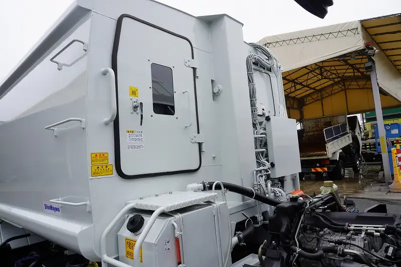 三菱 キャンター 小型 パッカー車 プレス式 2PG-FEB90の中古トラック画像8