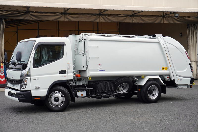 三菱 キャンター 小型 パッカー車