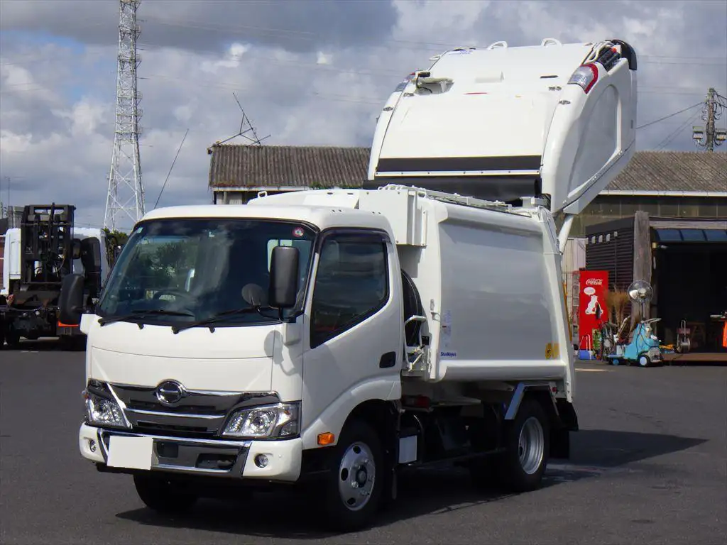 日野 デュトロ 小型 パッカー車 プレス式 2RG-XZU605Xの中古トラック画像1