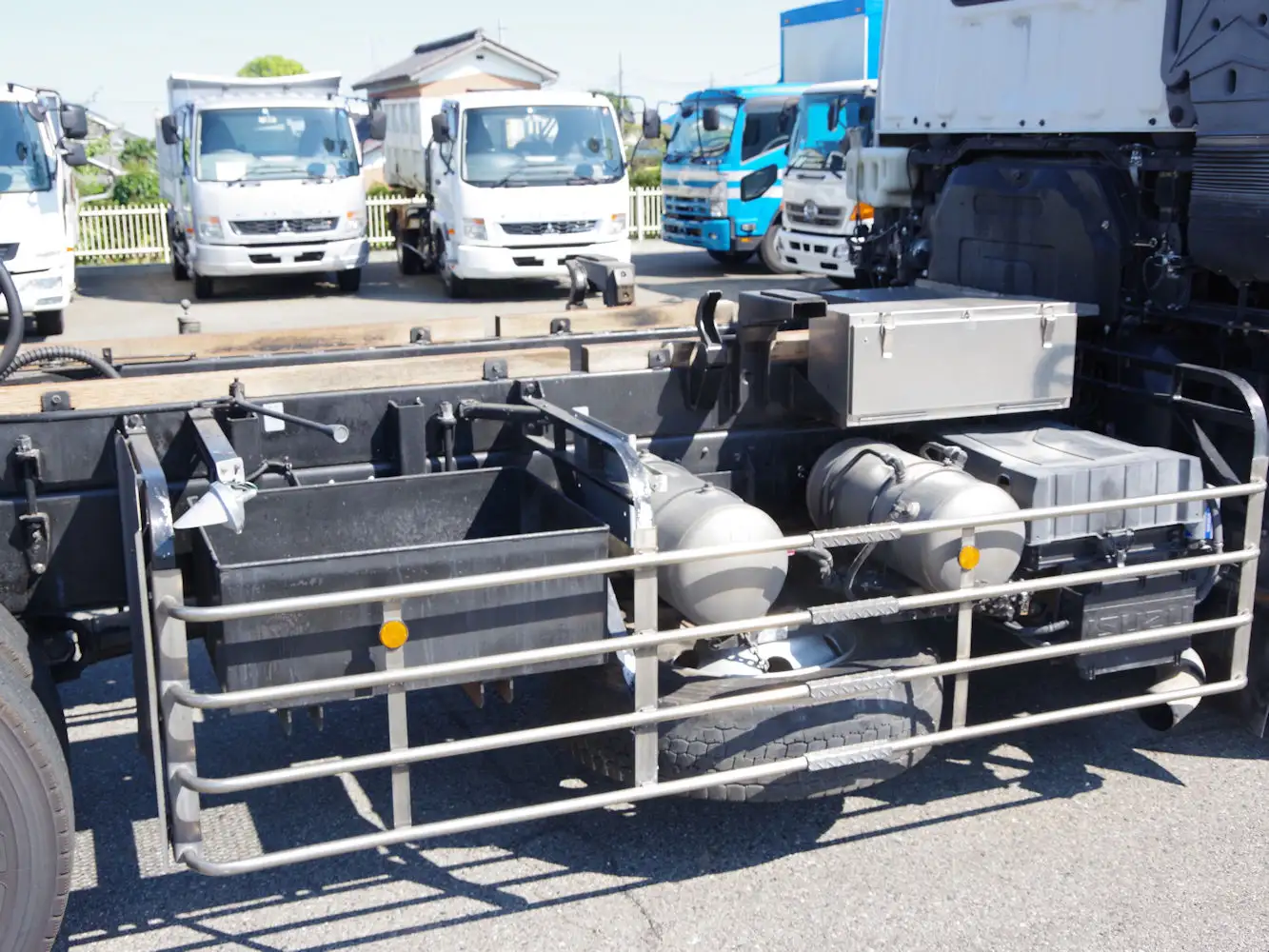 いすゞ ギガ 大型 ダンプ 土砂禁 ステンレス張りの中古トラック画像15