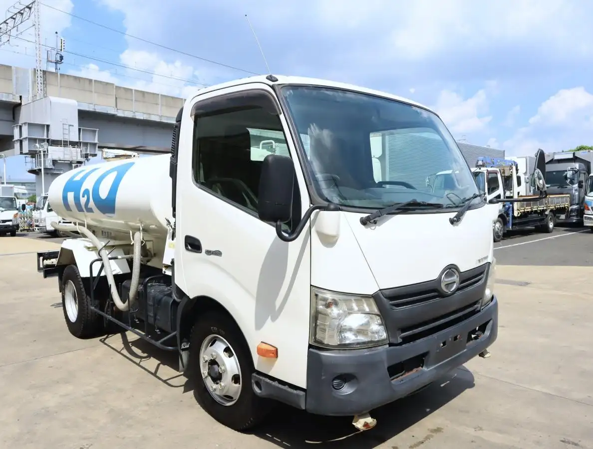 日野 デュトロ 小型 タンク車 散水車 SDG-XZU700Xの中古トラック画像2