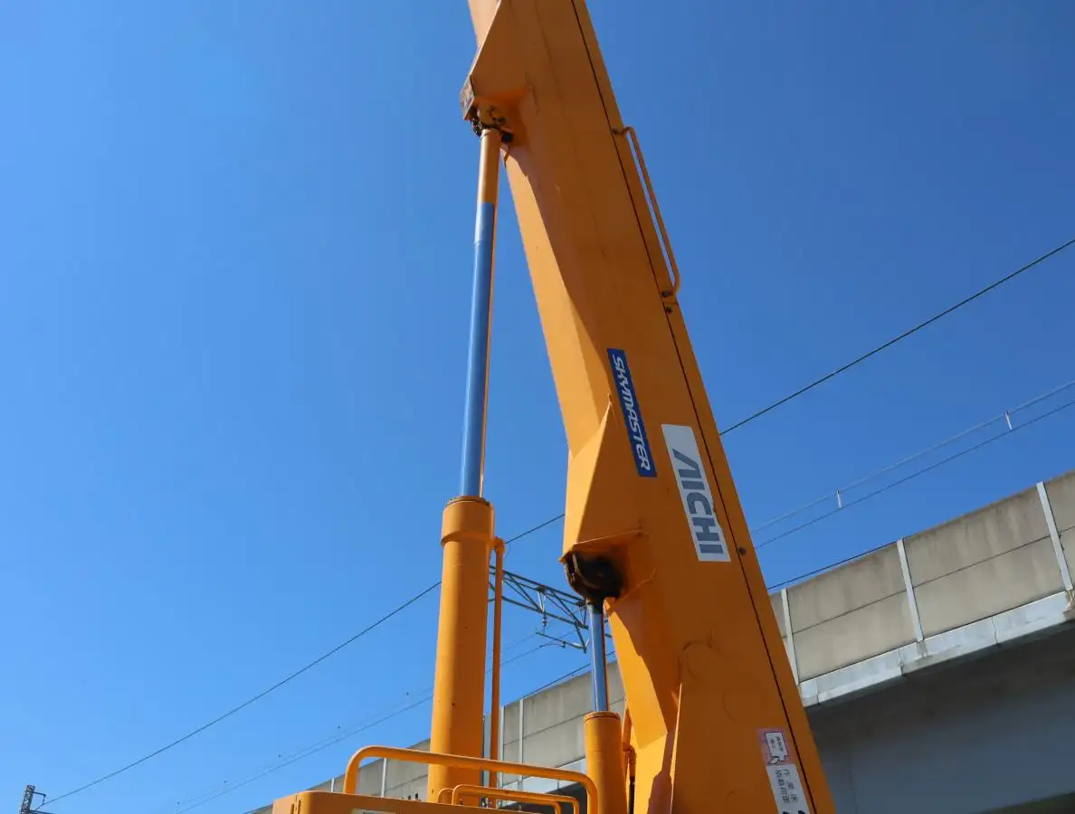 日野 デュトロ 小型 高所・建柱車 高所作業車 BKG-XZU304Eの中古トラック画像8