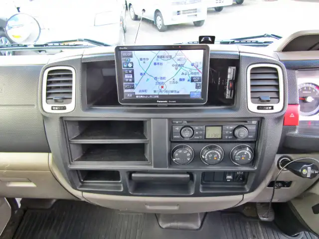 日産 アトラス 小型 平ボディ CBF-SQ2F24 H30の中古トラック画像12