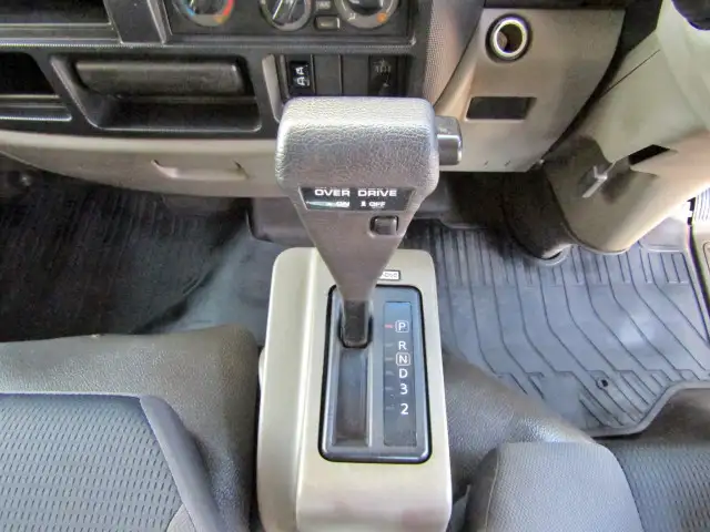 日産 アトラス 小型 平ボディ Wキャブ パワーゲートの中古トラック画像12