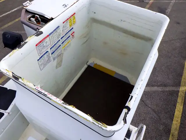 日野 デュトロ 小型 高所・建柱車 高所作業車 電工仕様の中古トラック画像4