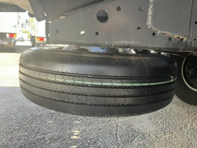 いすゞ エルフ 小型 車両重機運搬 ラジコン ウインチの中古トラック画像15