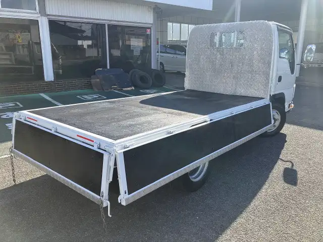 いすゞ エルフ 小型 平ボディ 2RG-NJR88A H31/R1の中古トラック画像4