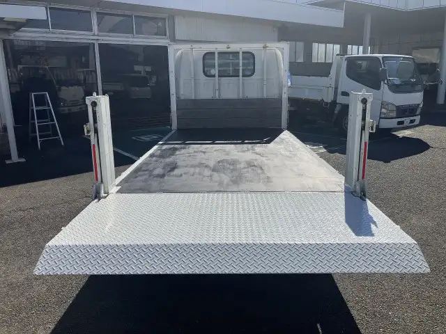 マツダ タイタン 小型 平ボディ パワーゲート 床鉄板の中古トラック画像5