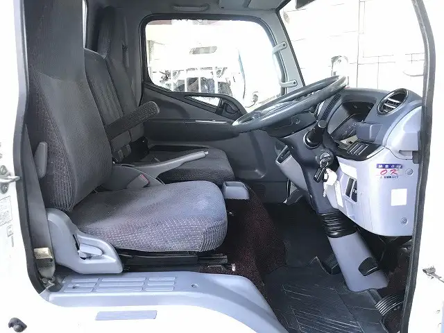 三菱 キャンター 小型 平ボディ TPG-FBA00 H28の中古トラック画像10