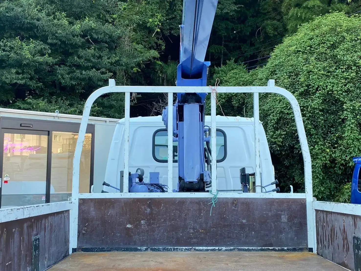 いすゞ エルフ 小型 クレーン付 床鉄板 4段の中古トラック画像7