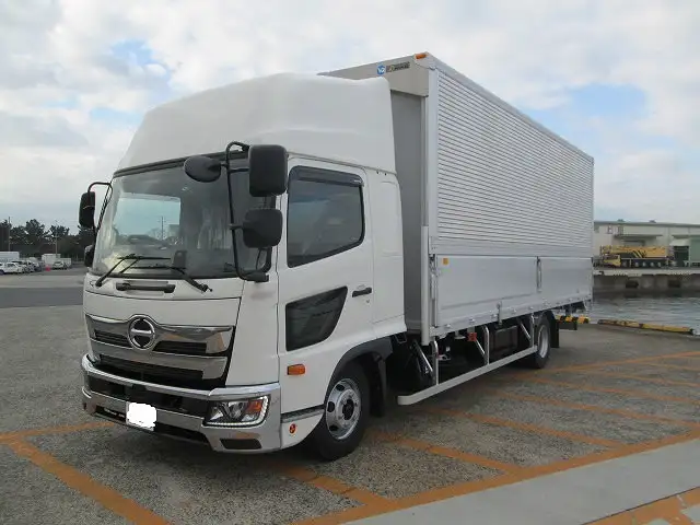 日野 レンジャー 中型/増トン ウイング エアサス ベッド｜画像1