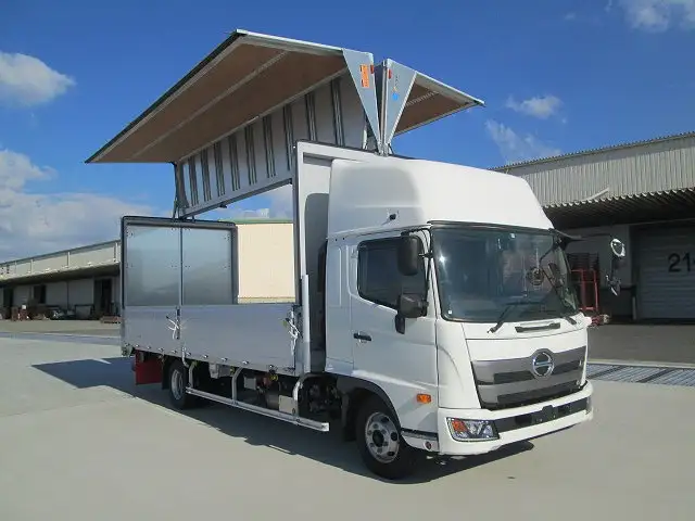 日野 レンジャー 中型/増トン ウイング エアサス ベッドの中古トラック画像3