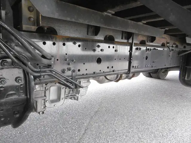 三菱 ファイター 中型/増トン 平ボディ ベッド TKG-FK62FYの中古トラック画像18