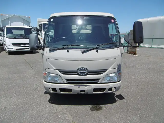 日野 デュトロ 小型 タンク車 バキューム TKG-XZU600Eの中古トラック画像2