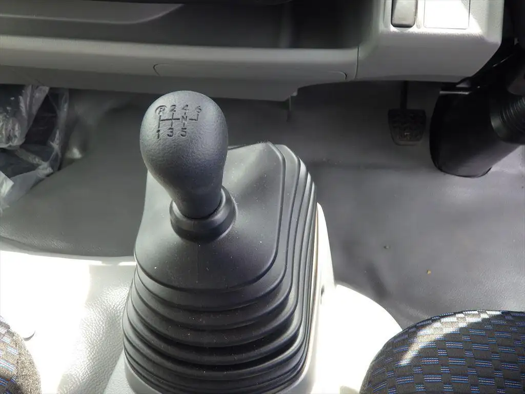 日野 デュトロ 小型 平ボディ 2KG-XZU712M R6の中古トラック画像16