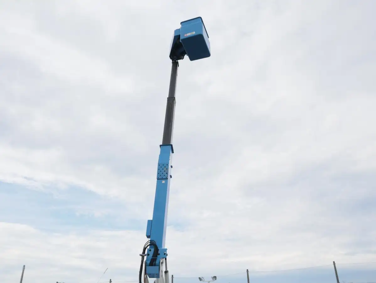 日野 デュトロ 小型 高所・建柱車 高所作業車 TPG-XZU600Xの中古トラック画像7
