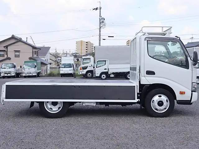 日野 デュトロ 小型 平ボディ 2RG-XZU605M H31/R1の中古トラック画像8