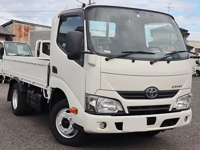 トヨタ ダイナ 小型 平ボディ TKG-XZC605 H30の中古トラック画像2