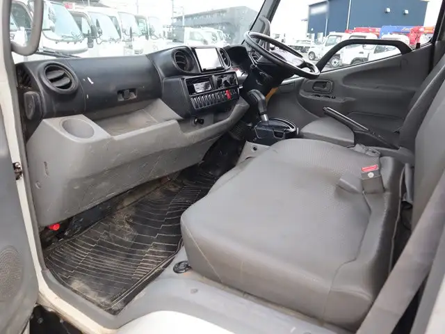 トヨタ ダイナ 小型 平ボディ TKG-XZC605 H30の中古トラック画像12