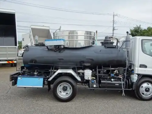 三菱 キャンター 小型 タンク車 バキューム 2RG-FEAV0の中古トラック画像5