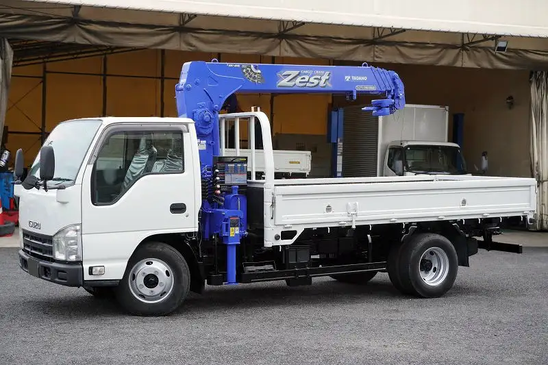 いすゞ エルフ 小型 クレーン付 4段 ラジコン｜画像1