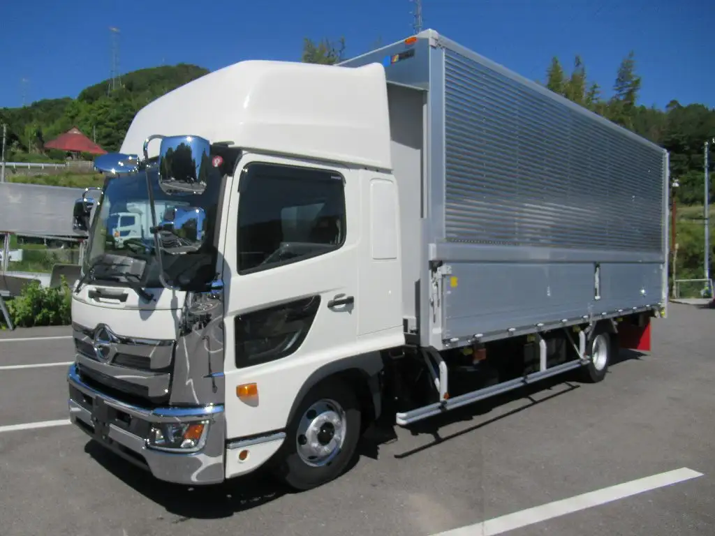 日野 レンジャー 中型/増トン ウイング エアサス ベッド の中古トラック【車両No.173969】