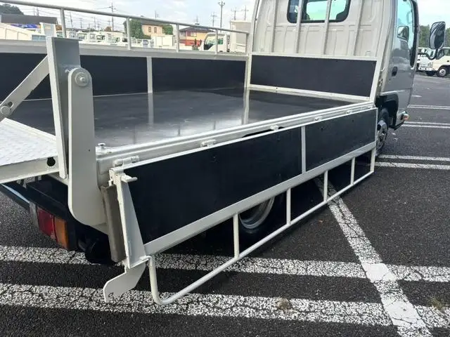 いすゞ エルフ 小型 平ボディ  H22の中古トラック画像5