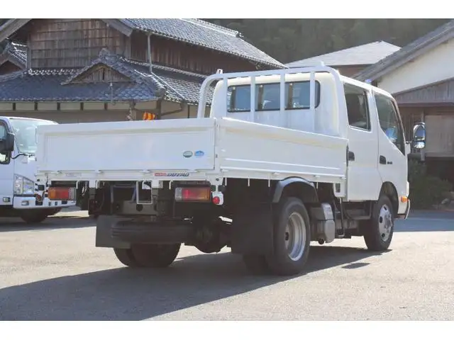 日野 デュトロ 小型 平ボディ Wキャブ の中古トラック画像2