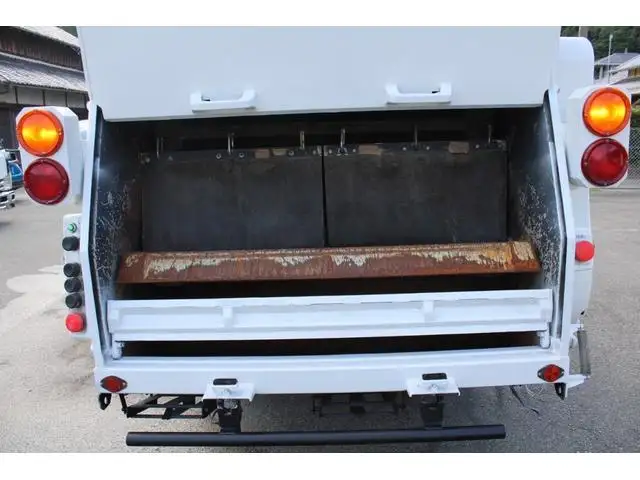 いすゞ エルフ 小型 パッカー車 巻き込み式 回転ダンプ式の中古トラック画像5