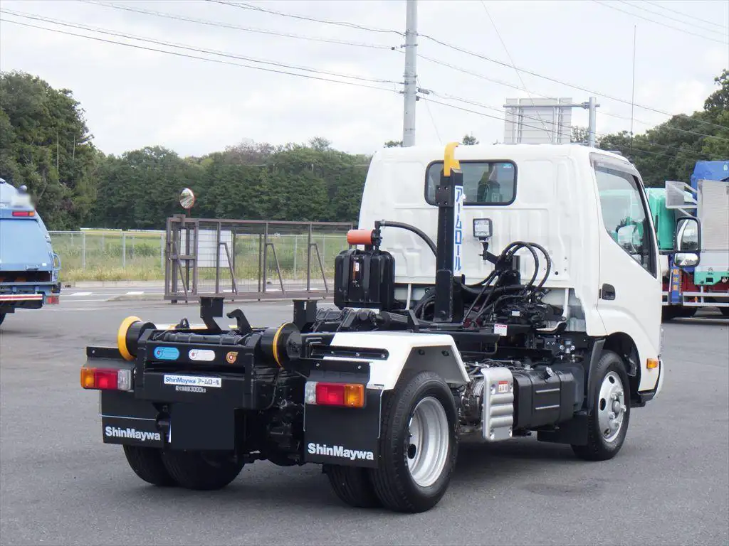 日野 デュトロ 小型 アームロール ツインホイスト 2RG-XZU605Mの中古トラック画像3