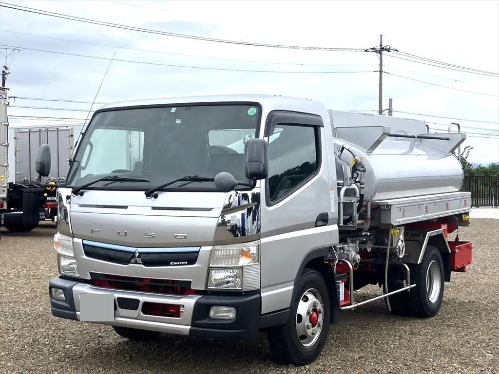 三菱 キャンター 小型 タンク車 ローリー 2PG-FEB90の中古トラック画像1