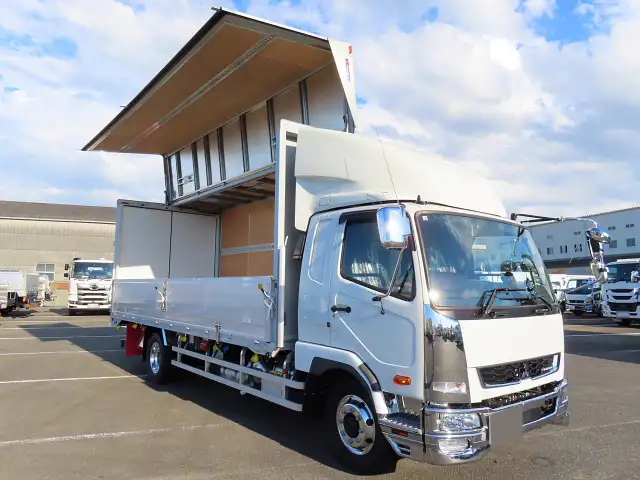 三菱 ファイター 中型/増トン ウイング ベッド 2KG-FK65FZの中古トラック画像3
