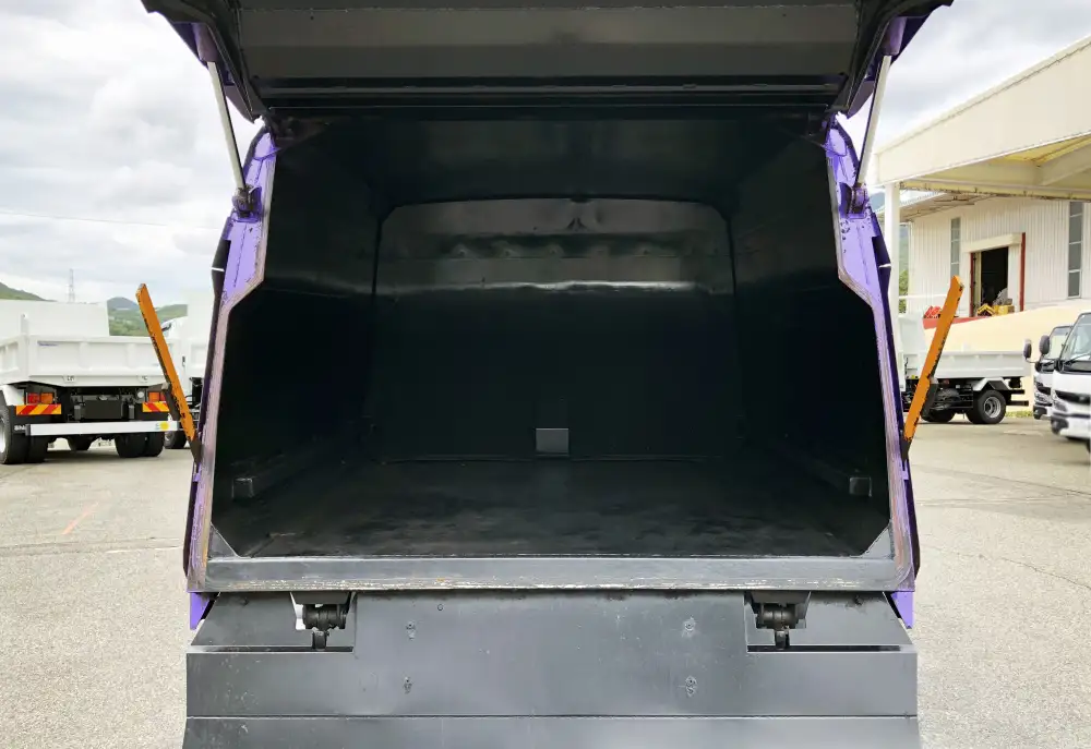 日野 デュトロ 小型 パッカー車 プレス式 2KG-XZU700Xの中古トラック画像5