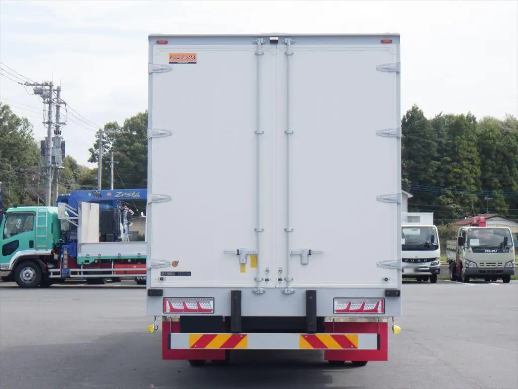 日産UD コンドル 中型/増トン ウイング エアサス ベッドの中古トラック画像4