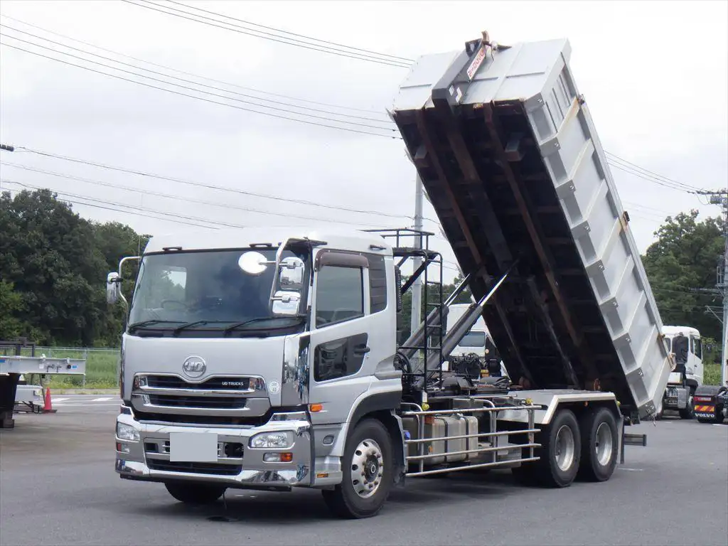日産UD クオン 大型 アームロール コンテナ付き ツインホイストの中古トラック画像1