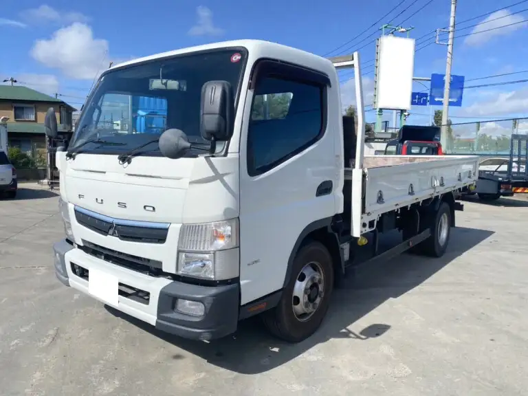 三菱 キャンター 小型 平ボディ TPG-FEB90 H28の中古トラック画像1