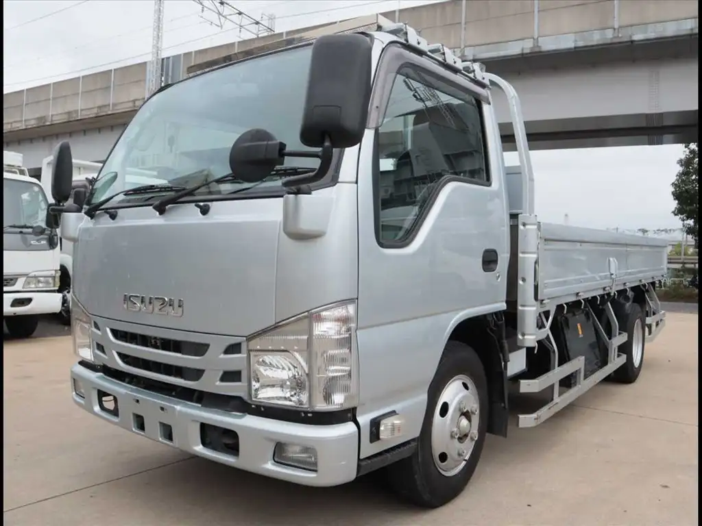いすゞ エルフ 小型 平ボディ 2RG-NKR88AR H31/R1の中古トラック画像1