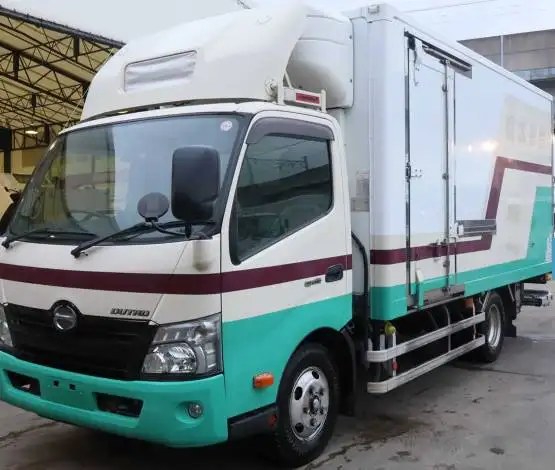 日野 デュトロ 小型 冷凍冷蔵 低温 パワーゲート の中古トラック【車両No.174211】
