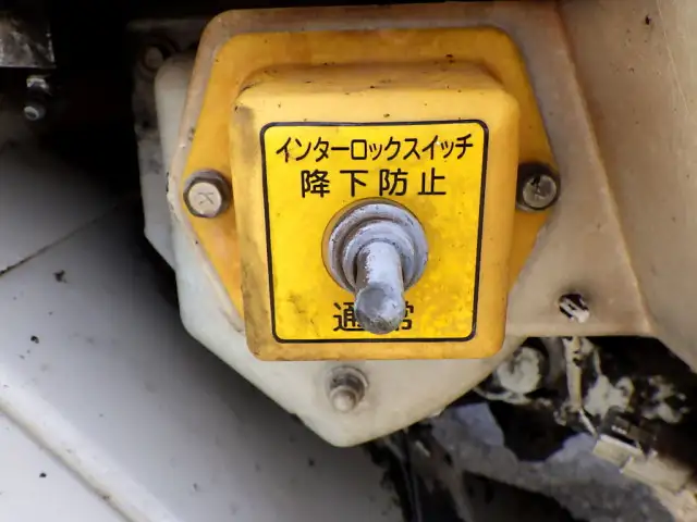 いすゞ エルフ 小型 パッカー車 プレス式 TKG-NMR85Nの中古トラック画像9