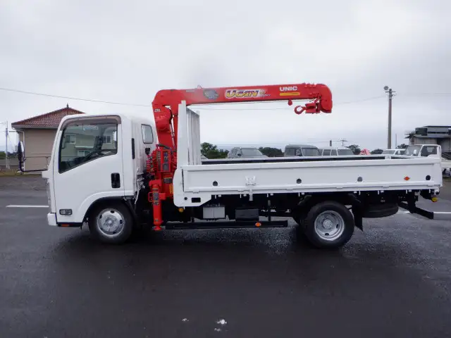 いすゞ エルフ 小型 クレーン付 4段 ラジコンの中古トラック画像3