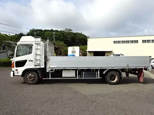 日野 レンジャー 中型/増トン 平ボディ 床鉄板 アルミブロックの中古トラック画像3
