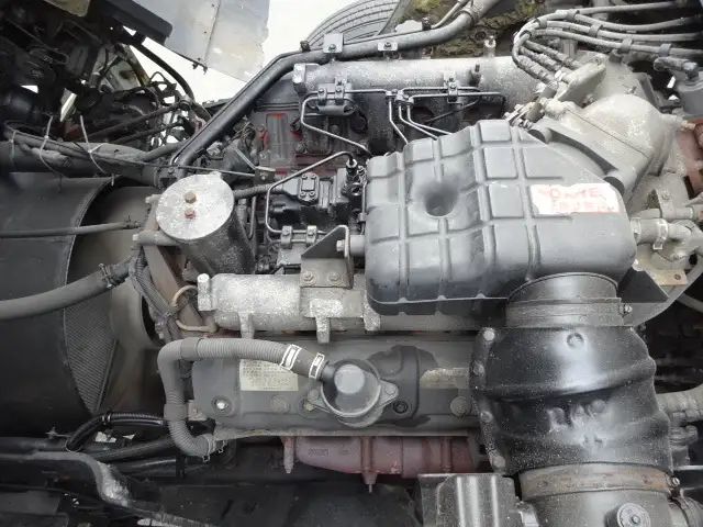 いすゞ ギガ 大型 特殊車両 KL-CVR80P3 H14の中古トラック画像16