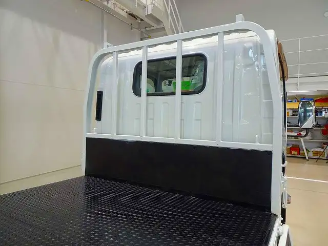 いすゞ エルフ 小型 平ボディ パワーゲート 床鉄板の中古トラック画像5